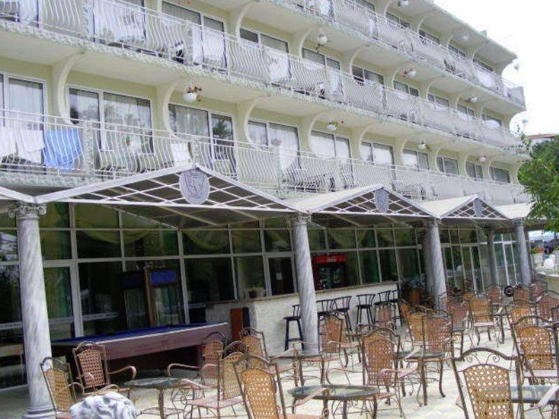 Hotel Dana Palace Golden Sands Exterior photo